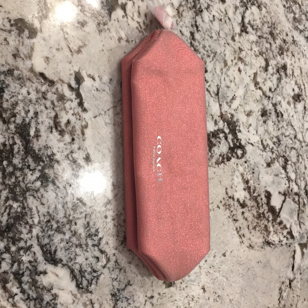 Coach Fragrance makeup bag - Picture 2 of 7